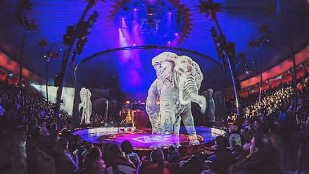 Circo alemán Circus Ronacalli: Hologramas de Animales 