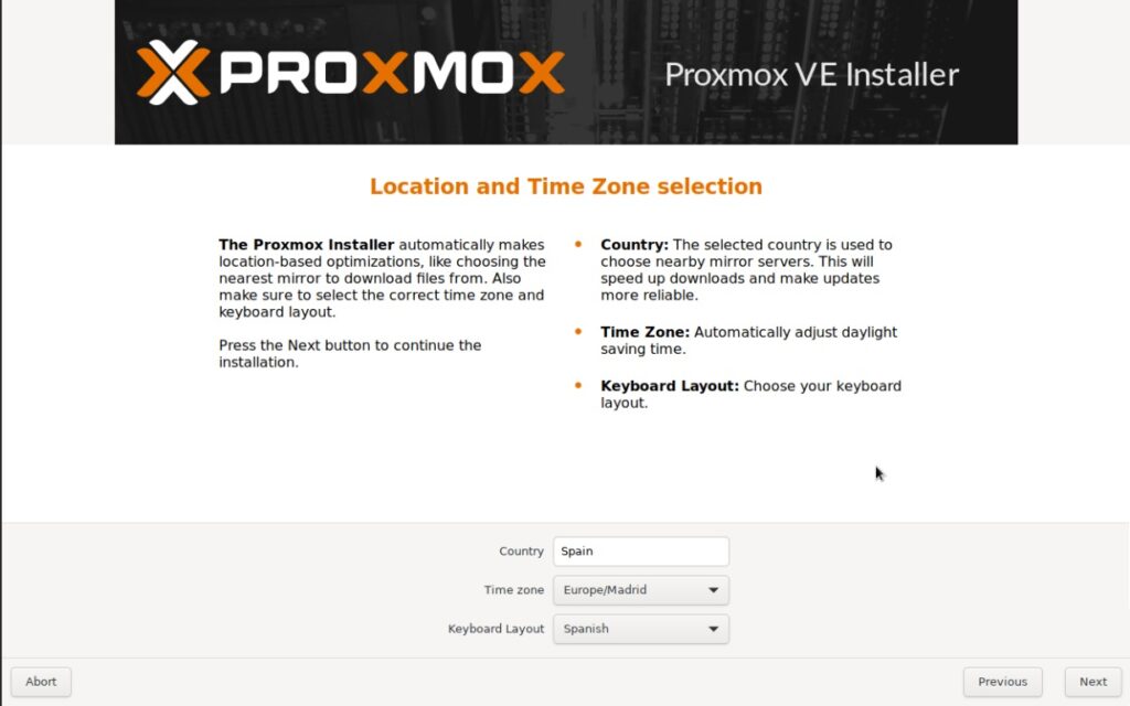 Instalación de Proxmox VE: Pantalla de configuración de país y zona horaria